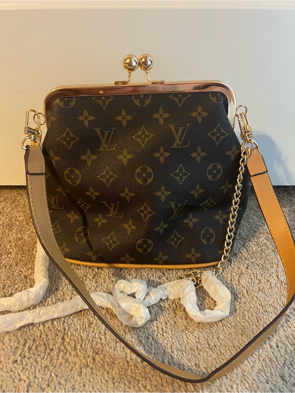 Louis Vuitton Brown Monogram Canvas Kiss-Lock Crossbody Bag Double Straps